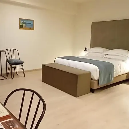 Palazzo Sertorio Suites-2
